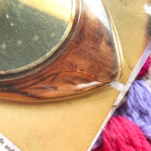 SOLD vintage 70s deadstock Gemineye purse mirror - Picture 3 of 4